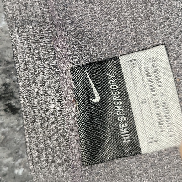 90s/ Y2k. Nike. Sphere-dry. Long-sleeve. Men's size Large - Picture 2 of 15